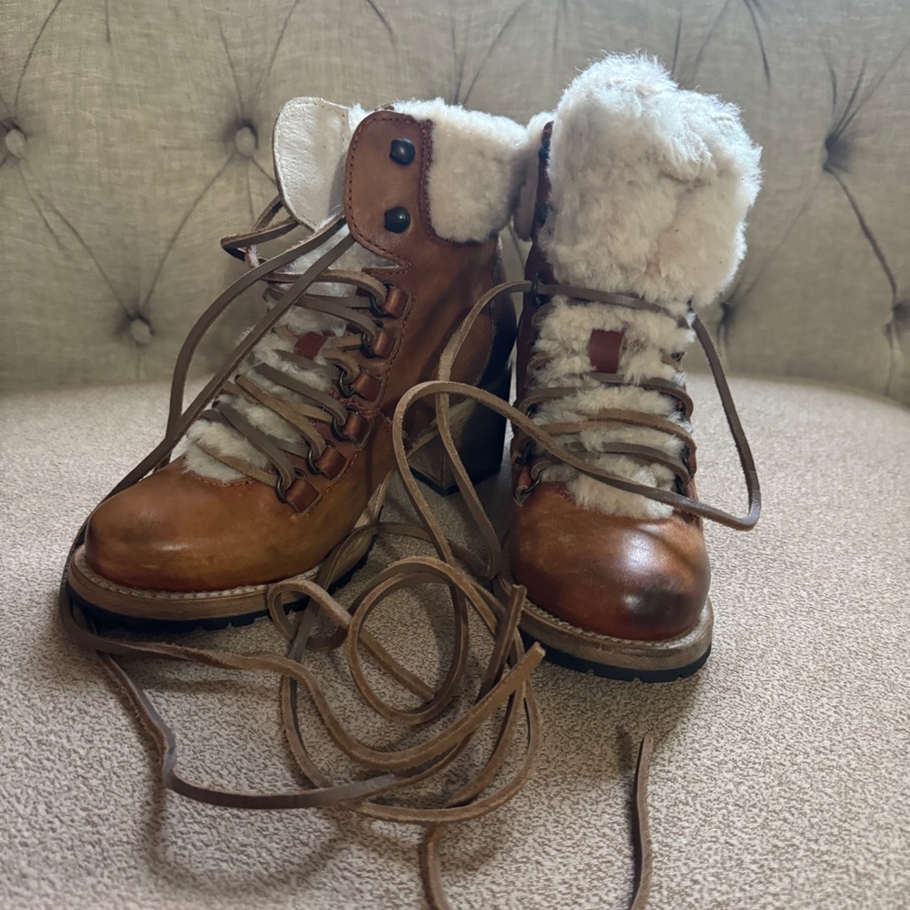 Freebird Norway Size 6 Bootie in Cognac - Picture 3 of 8